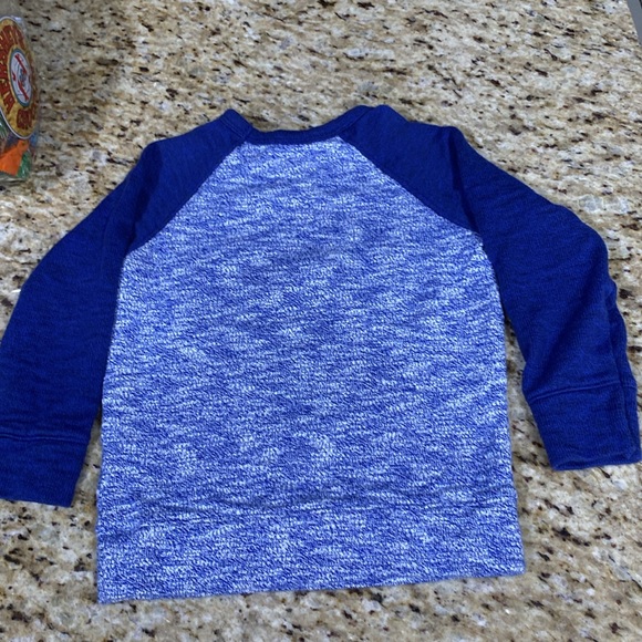 Boys Old Navy Christmas Truck Shirt LS 5T - Picture 2 of 7